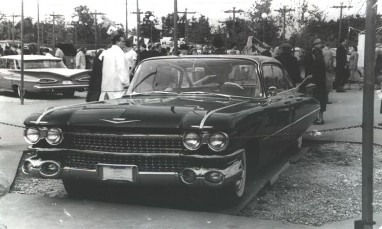 Автомобили на американской выставке 1959 года 