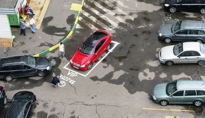 Москвичам не дадут парковаться во дворах