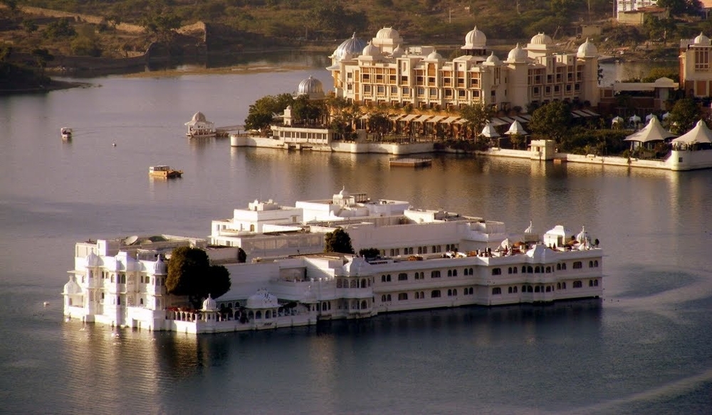 Плавающие дворцы в Индии