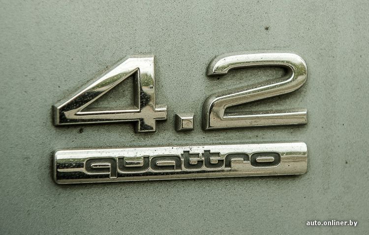 Audi А8 в кузове D3 2003 года