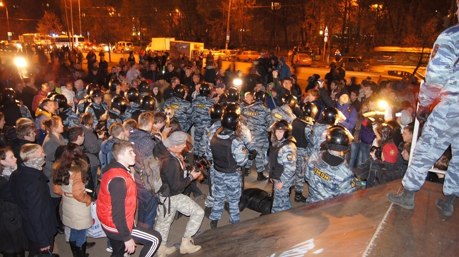 Беспорядки в Бирюлево. Фоторепортаж с места событий