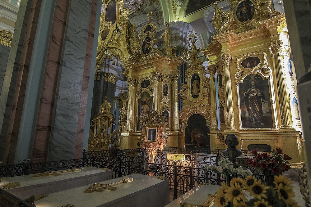 Внутри Петропаловского собора.