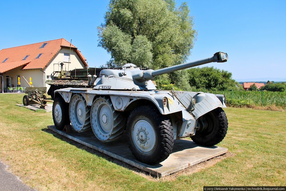 Военный музей de l'Abri de Hatten во французской деревне