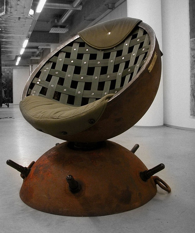 Предметы мебели из морских мин скульптора Мати Кармина