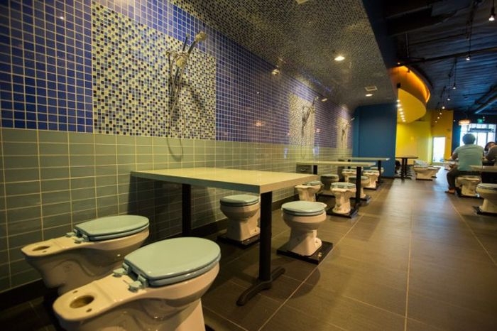 Ресторан-туалет в США