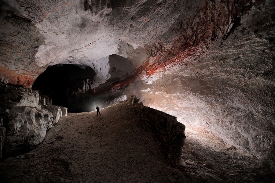 Новая огромная пещера открыта в Китае.
