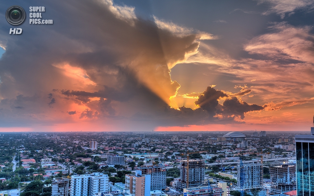 Потрясающие по своей красоте фотографии неба в Майами