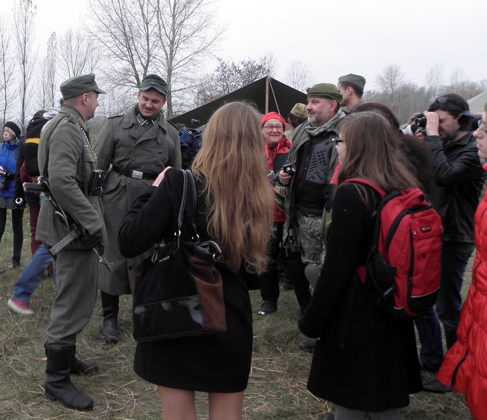 Экскурсия по лагерям реконструкторов Второй мировой войны 