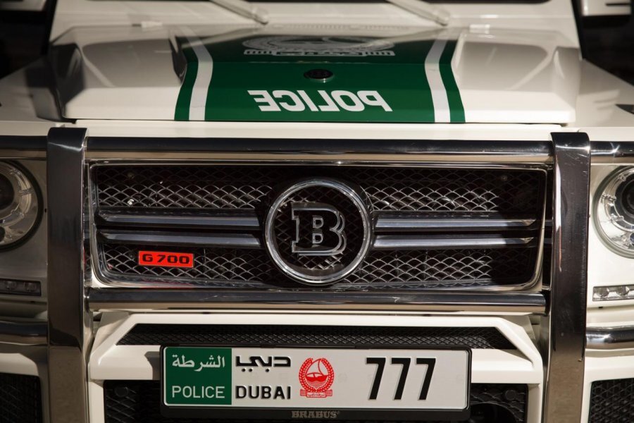 Brabus B63S для полицейских Дубая
