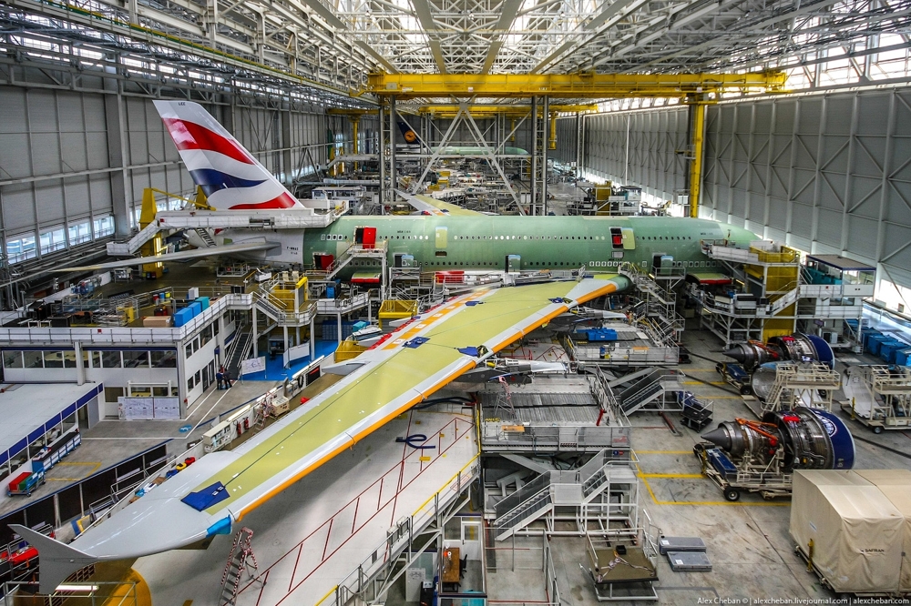 Как делают самый большой в мире пассажирский самолет?
