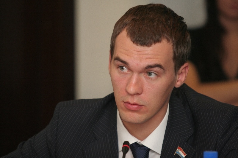 Депутат Дегтярев предлагает запретить доллар