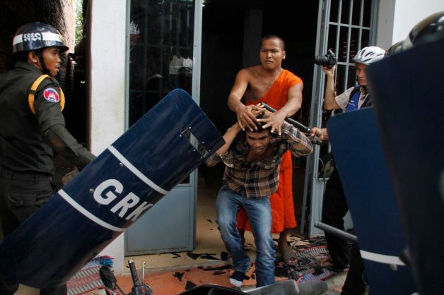 Беспорядки в Камбодже