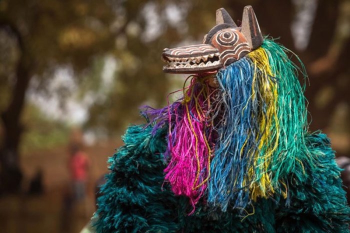 Облики фестиваля масок в Буркина-Фасо