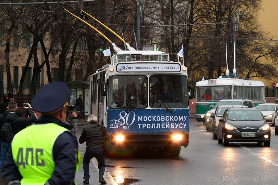 В Москве прошел парад троллейбусов