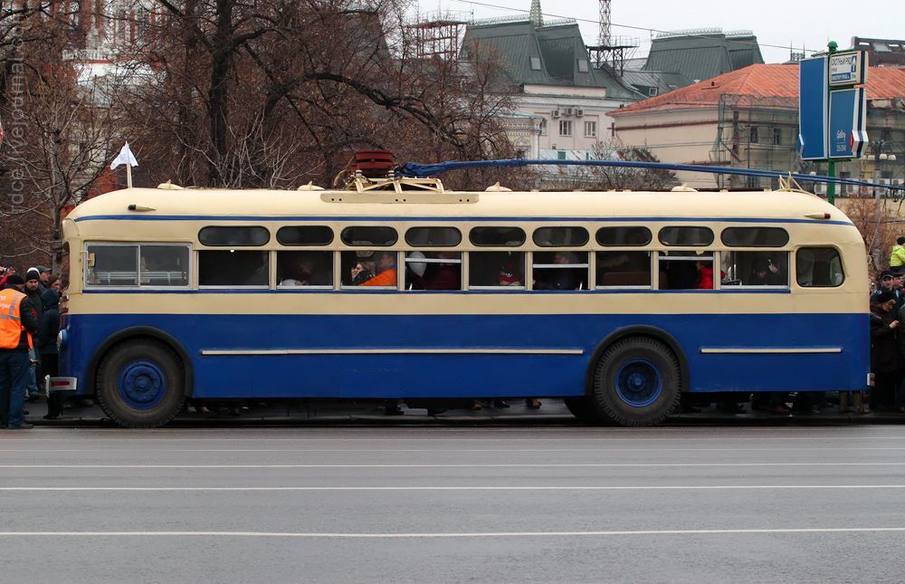 В Москве прошел парад троллейбусов