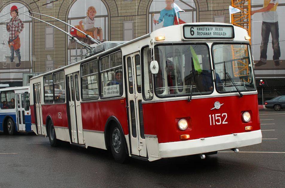 В Москве прошел парад троллейбусов