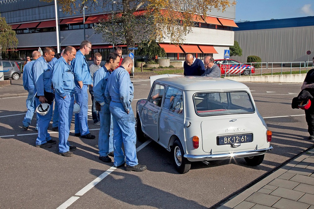 Голландцы отреставрировали 54-летний  Mini