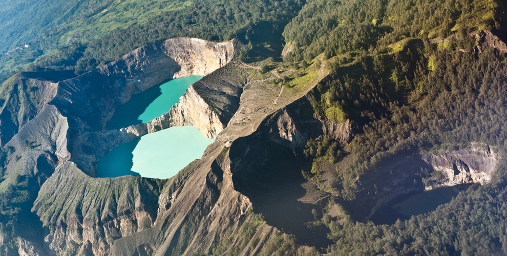 Кратерные озера Келимуту, Индонезия