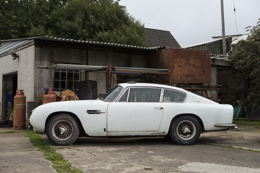 Шотландец откопал в сарае Aston Martin 1967 года
