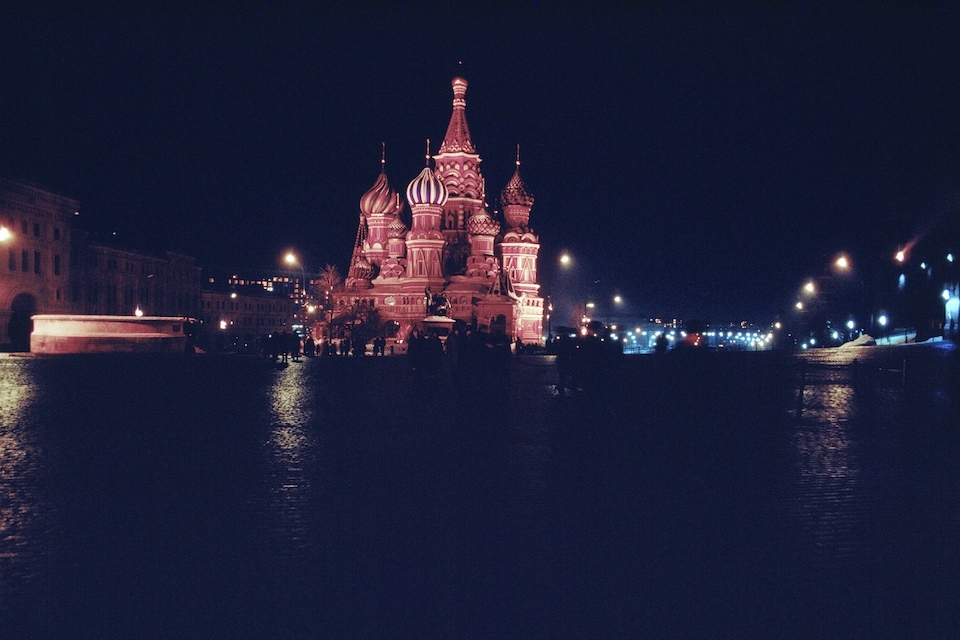 Москва. Красная площадь ночью.