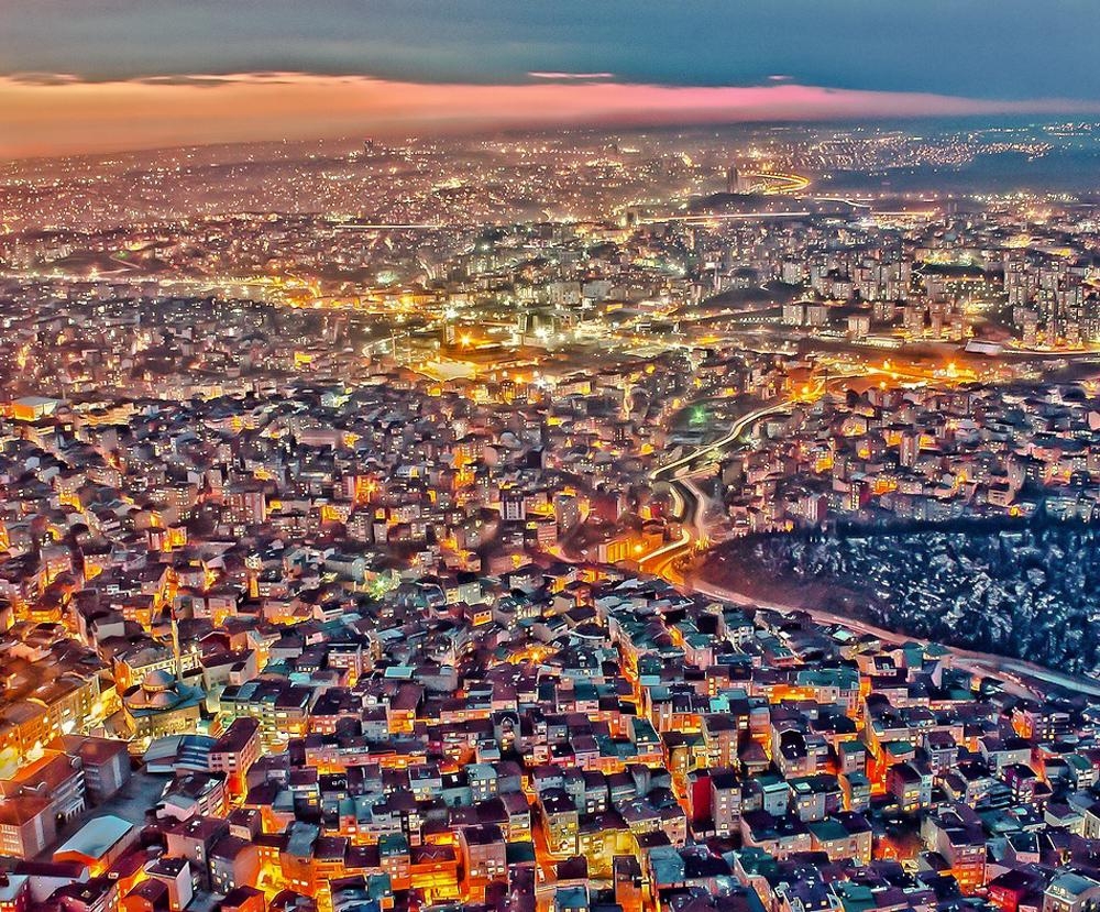 15 потрясающих фотографий городов с высоты птичьего полета