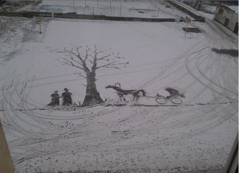 Талантливые рисунки на снегу 