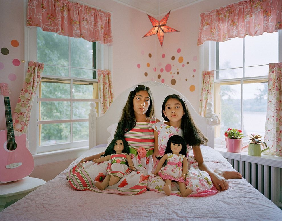 Фотопроект Илоны Шварц Девочки и их куклы