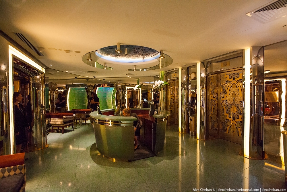 Сказочный отель - парус в Дубае