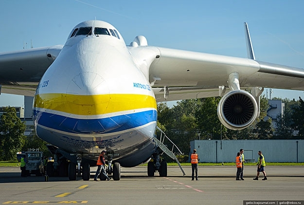 Ан-225 является настоящим рекордсменом.