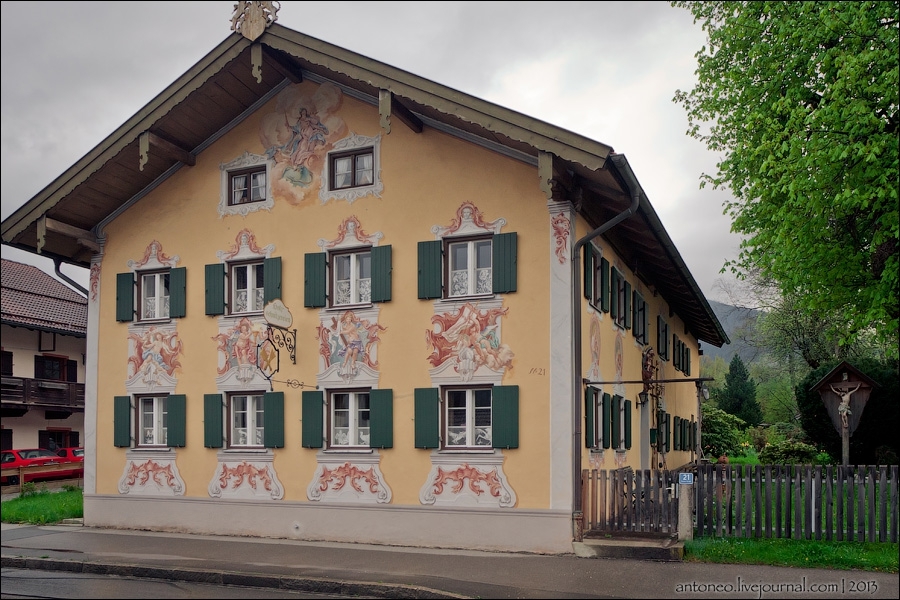  Сказочная деревушка в баварских Альпах