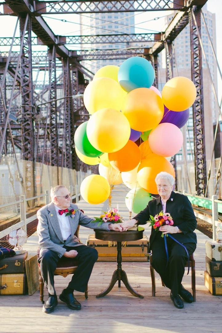 Фотографии пары в день их 61-ой годовщины со дня свадьбы 
