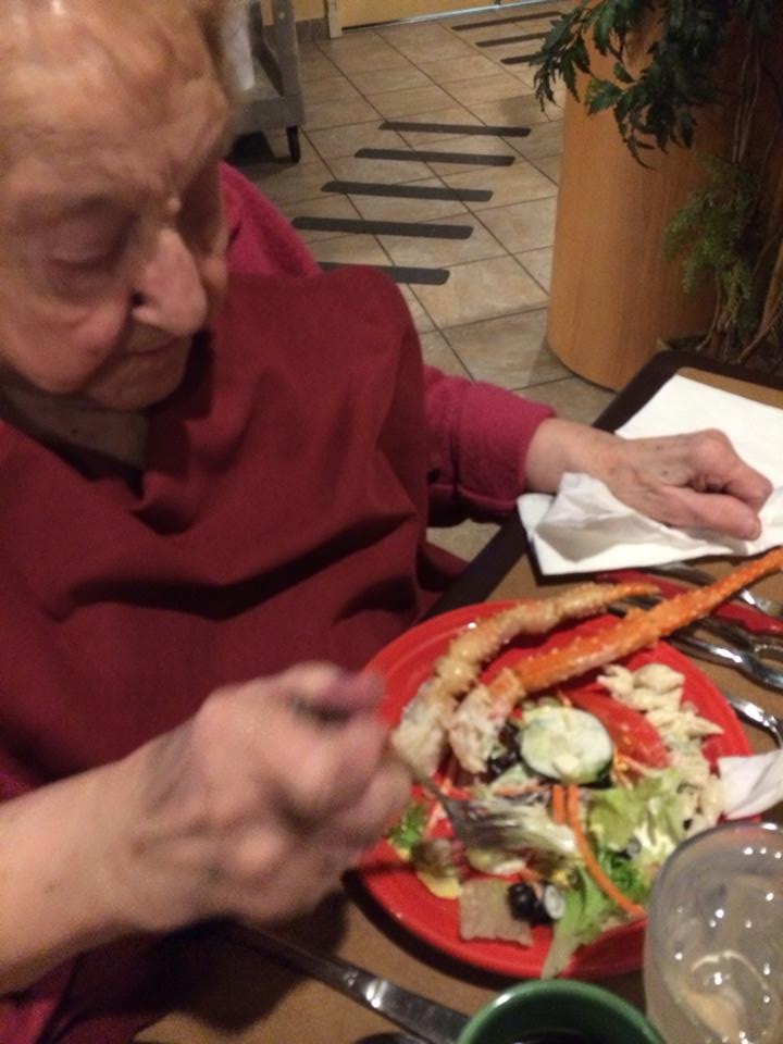 Пожилая женщина сделала тату в честь своего 103-летия!