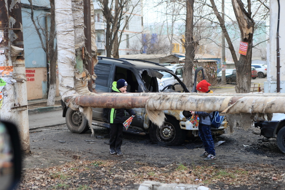 В Астрахани жгут автомобили
