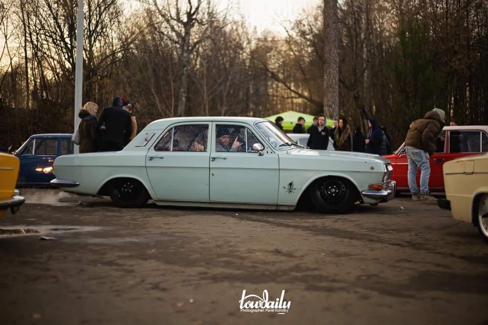 Фестиваль низких автомобилей в Ногинске.
