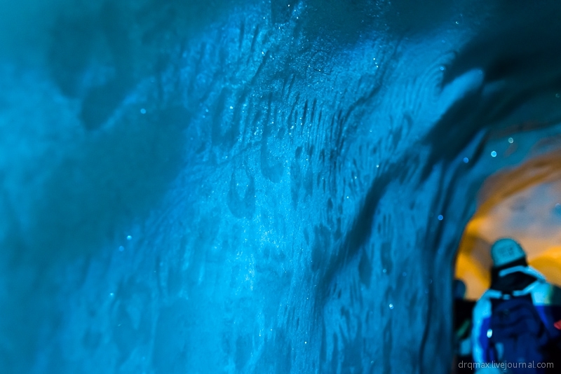 Спуск в глубь ледника Хинтертукс
