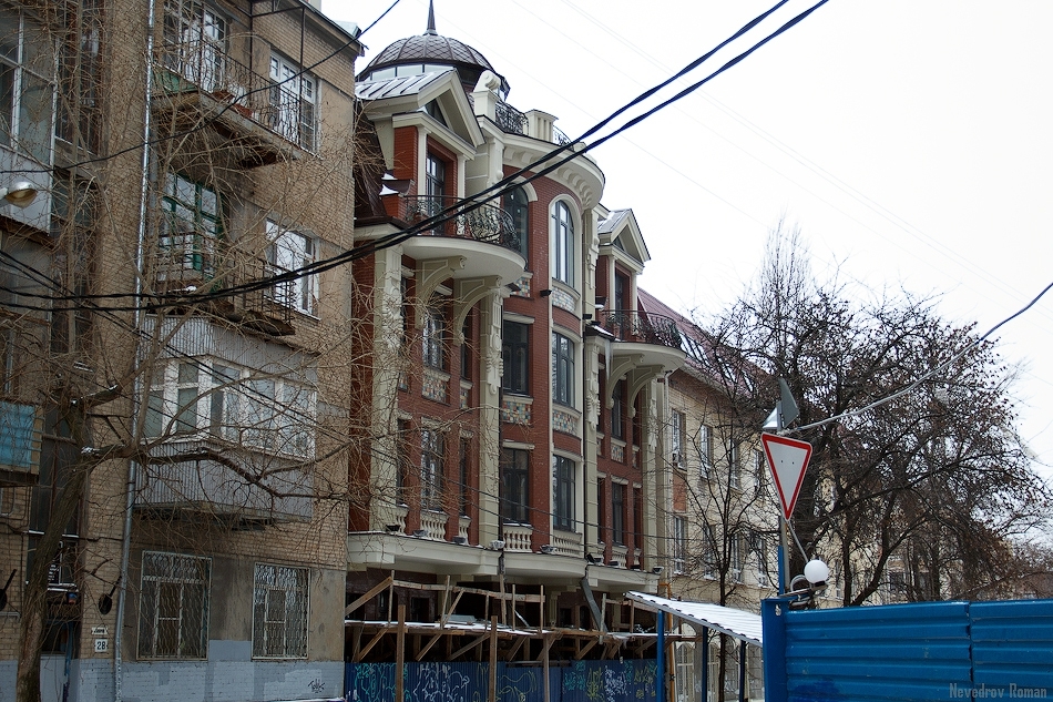 Современная российская архитектура под старину