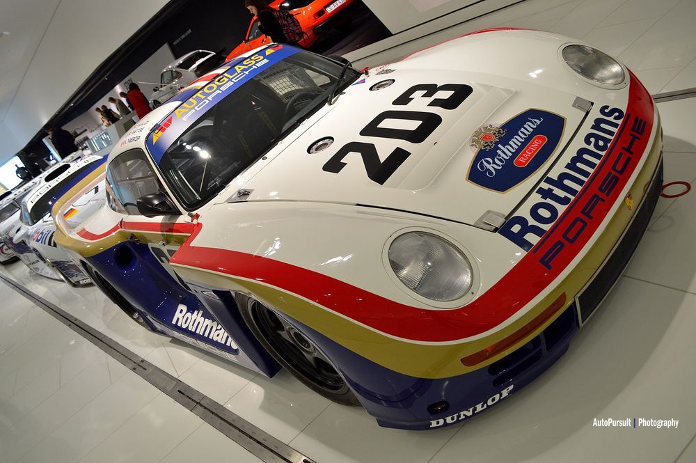 Музей Porsche в Штутгарте
