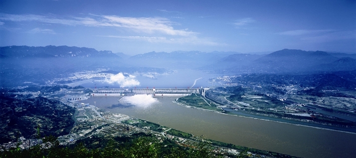 Крупнейшая гидроэлектростанция мира «Три ущелья»