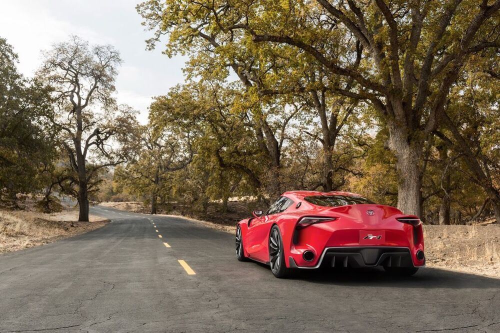 Виртуальный концепт Toyota FT-1 