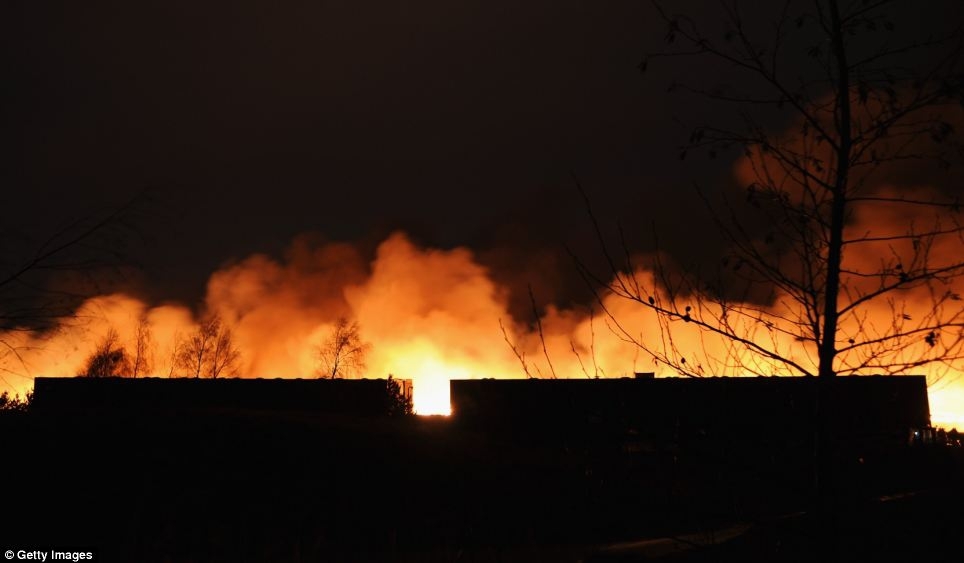 Пожар на перерабатывающем заводе в Великобритании было видно с космоса