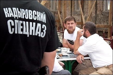 Охранники чеченцы Умара Джабраилова арестованы! Полиция ищет всех поте