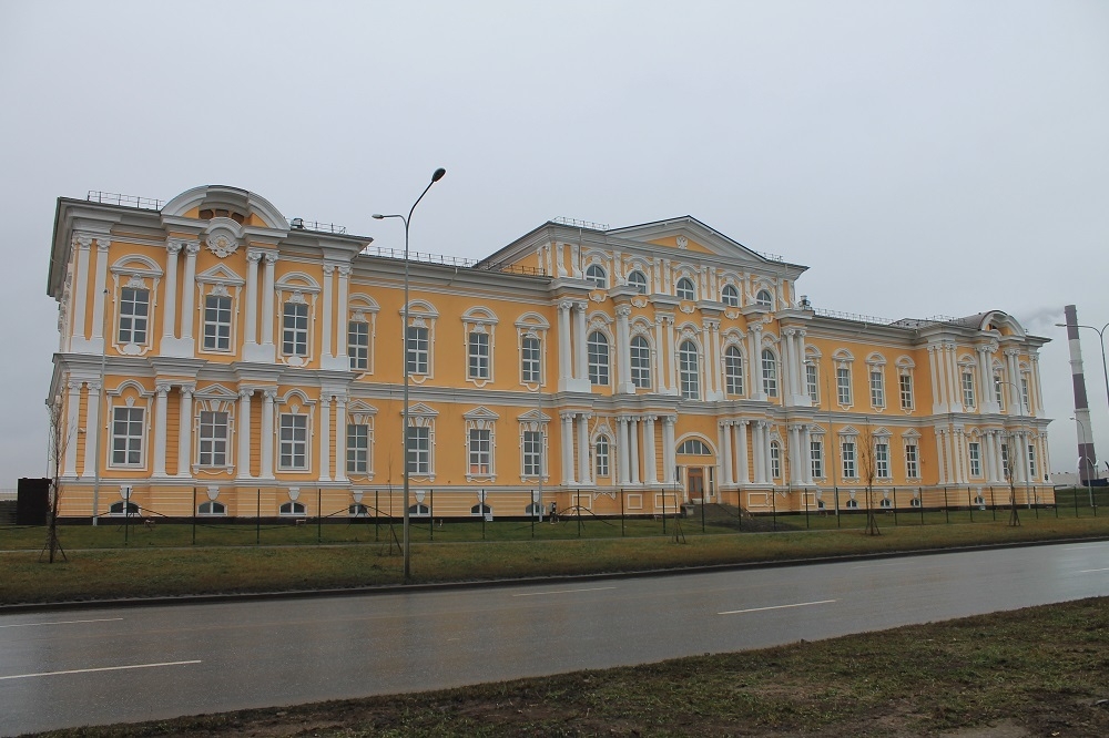 современная архитектура под старину,третья часть