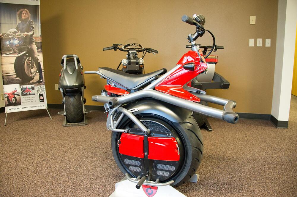 Электрический одноколесный мотоцикл от Ryno Motors
