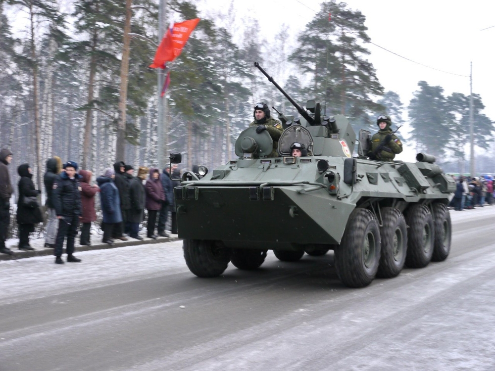 Парад военной техники на 70-летие снятия блокады (27 января 2014 года)