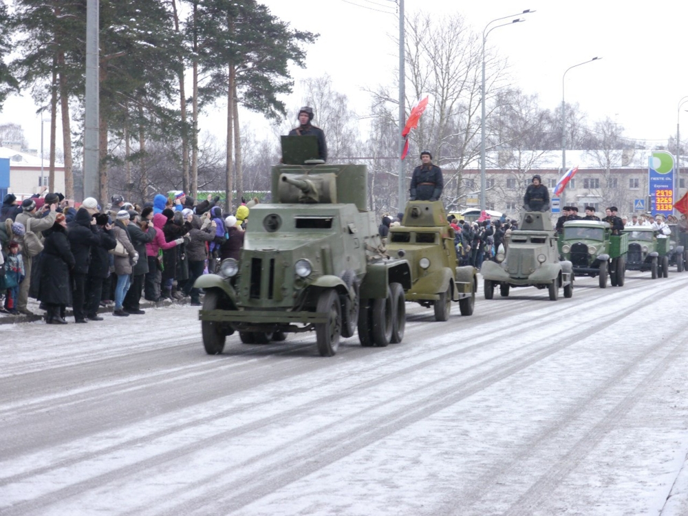 Парад военной техники на 70-летие снятия блокады (27 января 2014 года)