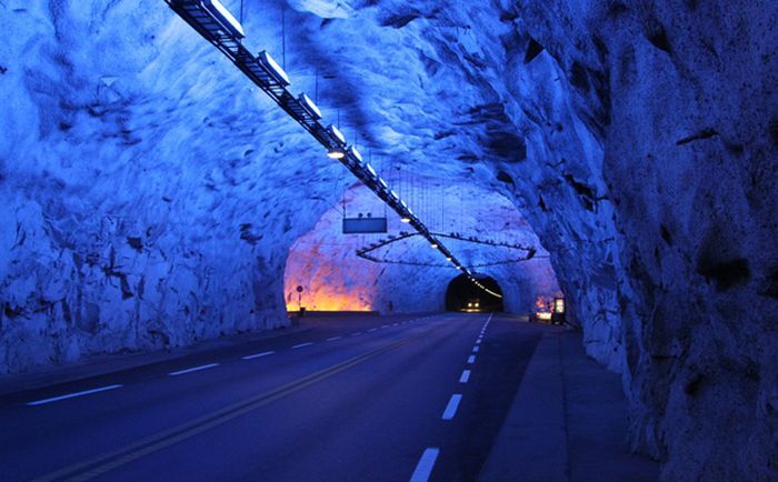 Пять самых необычных автомобильных тоннелей