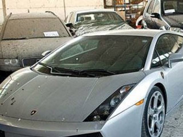 Стоянка конфискованных авто в Хорватии