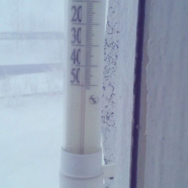  В Норильске холодно: -64°