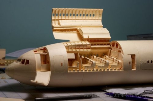 Бумажная модель Боинга 777-300ER в масштабе 1:60 