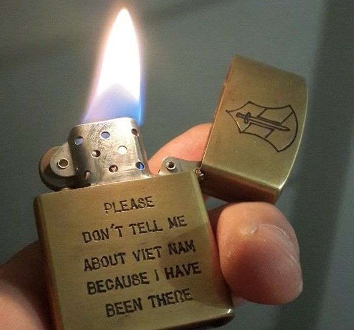 Коллекция зажигалок Zippo времён Вьетнамской войны